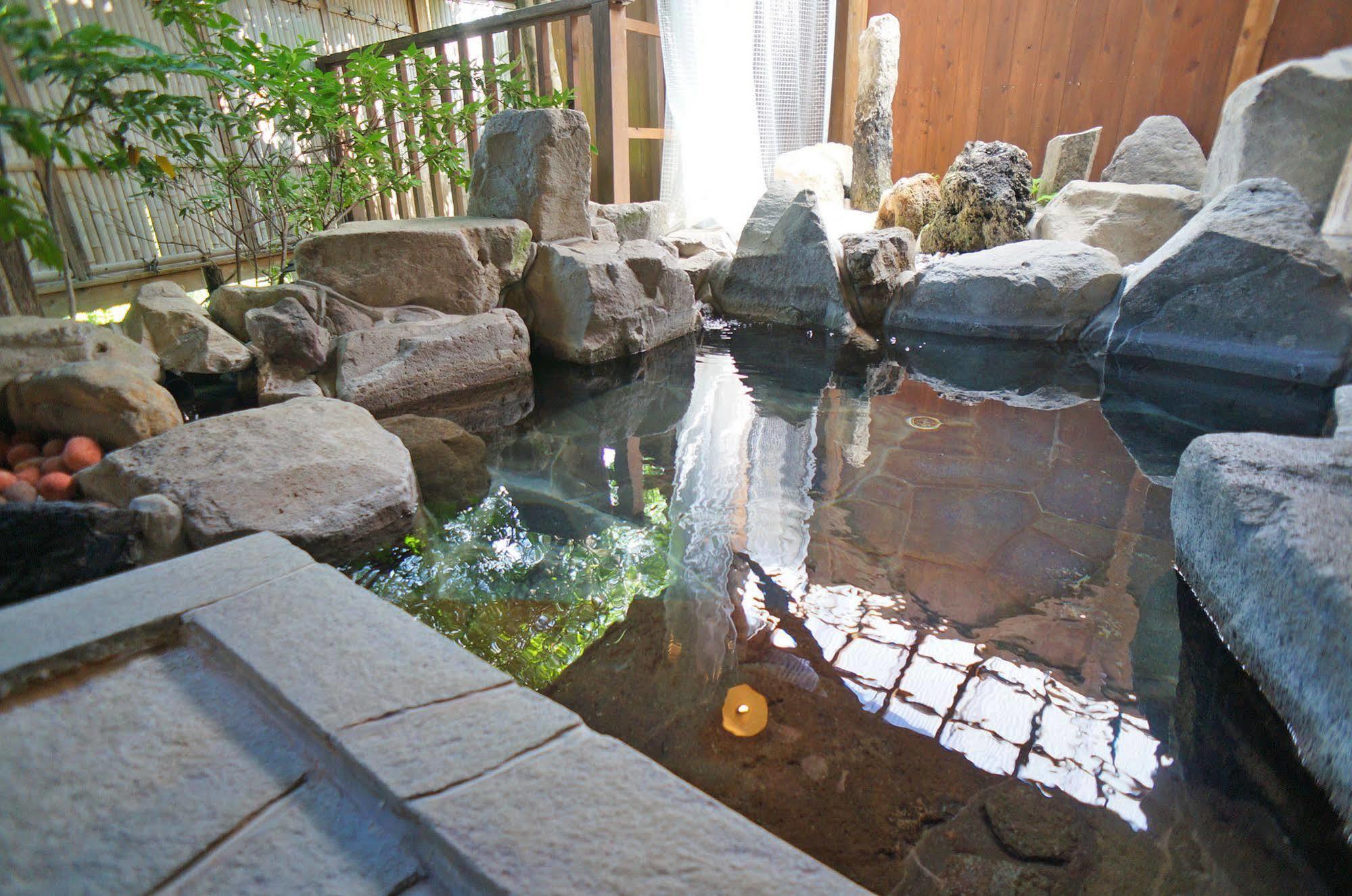 Ban-Ya Hot Spring Inn Yufuin Luaran gambar